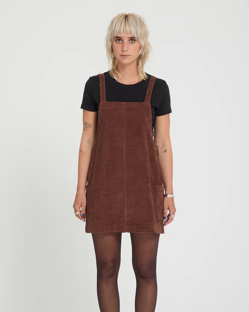 26 WMNS POWER CHORD DRESS